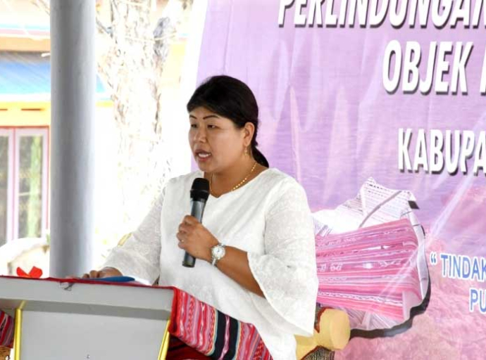 Bupati MBD Dukung Upaya Pendaftaran Tenun Ikat Kisar di KEMENKUMHAM